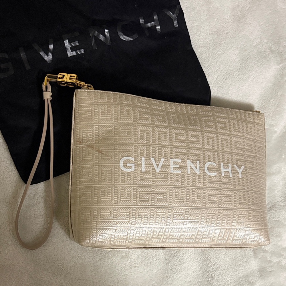 Authentic Givenchy wristlet - Picture 2 of 3
